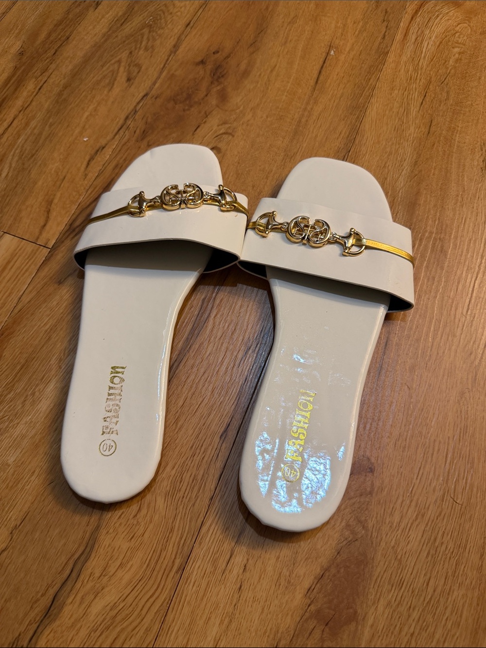 Fashion Nova White Slide Sandals with Gold Chain Detail